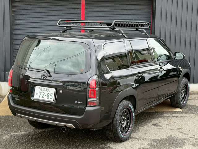 Toyota Probox Van 7