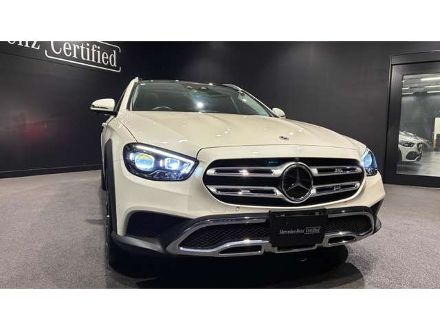 Mercedes-Benz E-Class All-Terrain 10
