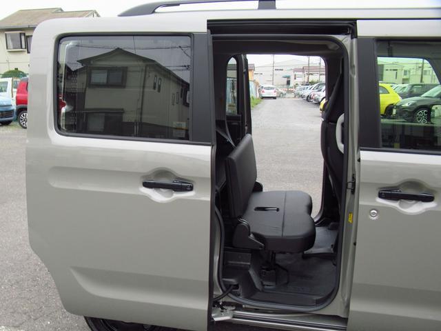 Suzuki Spacia Base 9