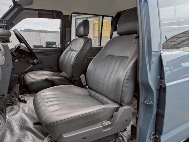 Nissan Safari 11