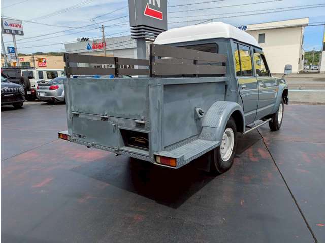 Nissan Safari 5