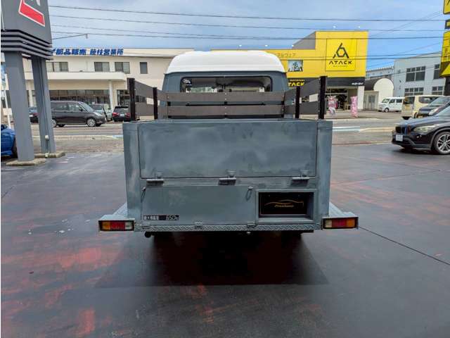 Nissan Safari 6