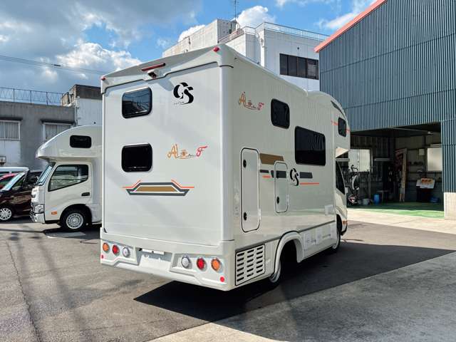 Toyota Camroad 4