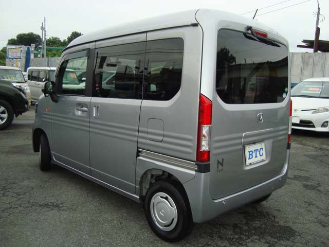 Honda N-VAN 8