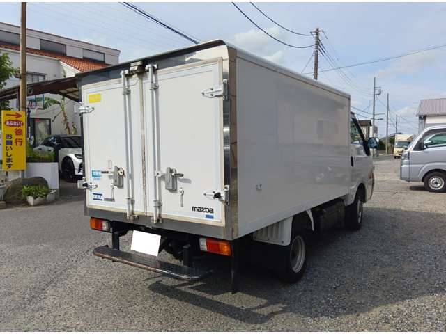 Mazda Bongo Truck 8