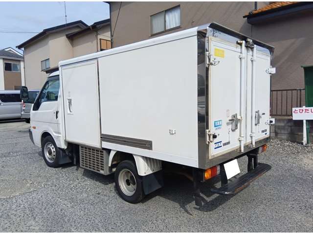 Mazda Bongo Truck 10