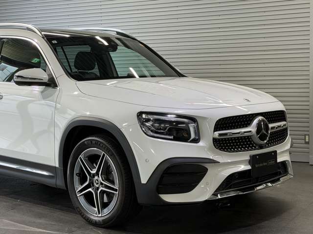 Mercedes-Benz GLB 4