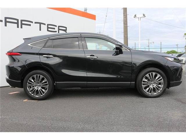 Toyota Harrier 9