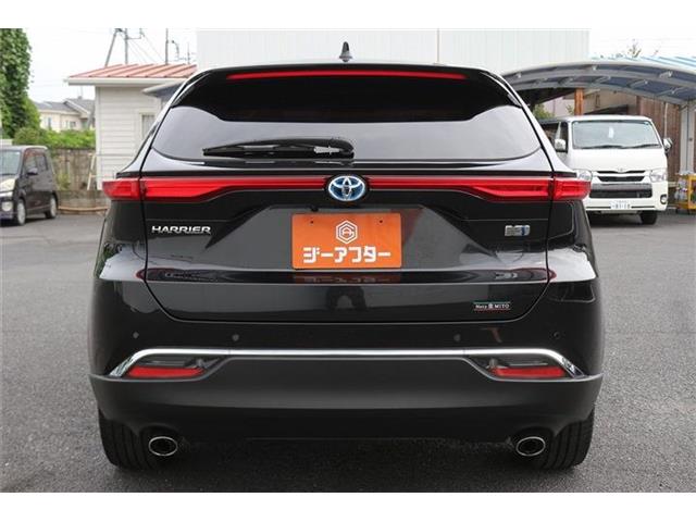 Toyota Harrier 10