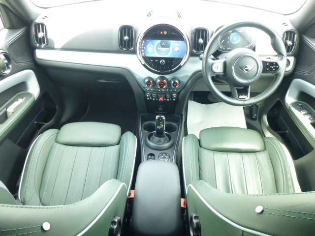 MINI Crossover 5