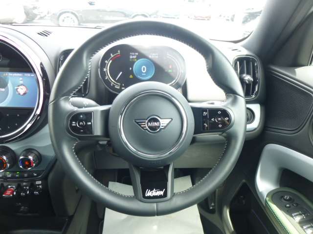 MINI Crossover 6