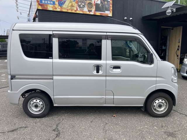Suzuki Every 8