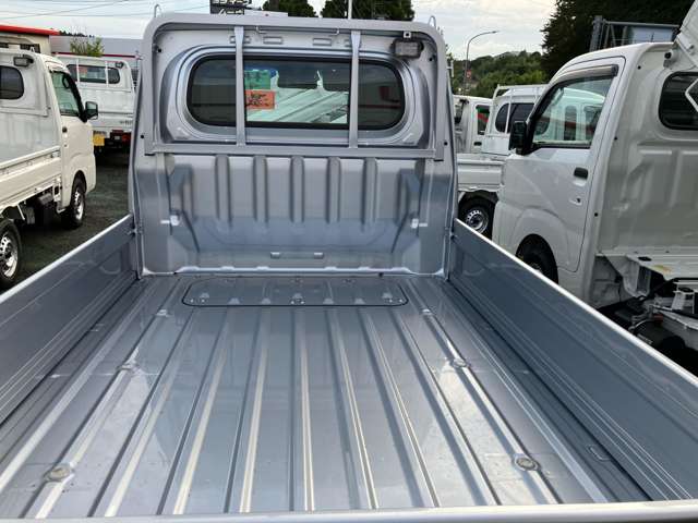 Daihatsu Hijet Truck 7