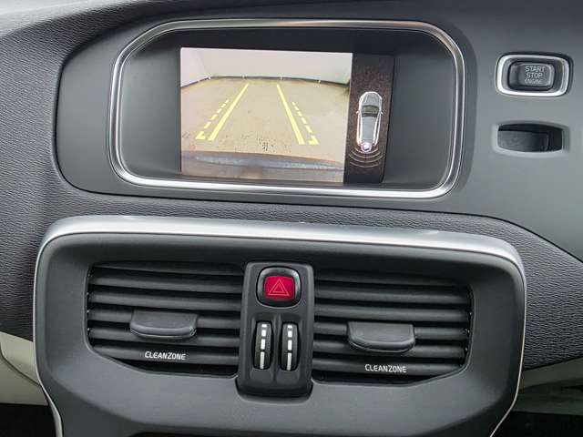 Volvo V40 Cross Country 10