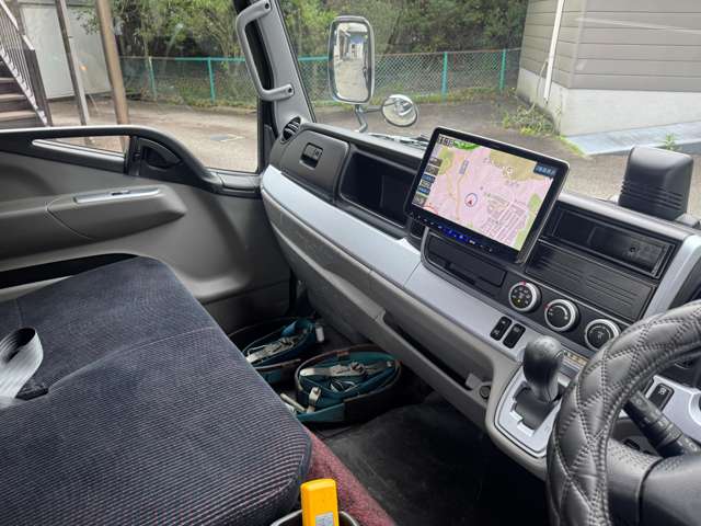 Mitsubishi Fuso Canter 11