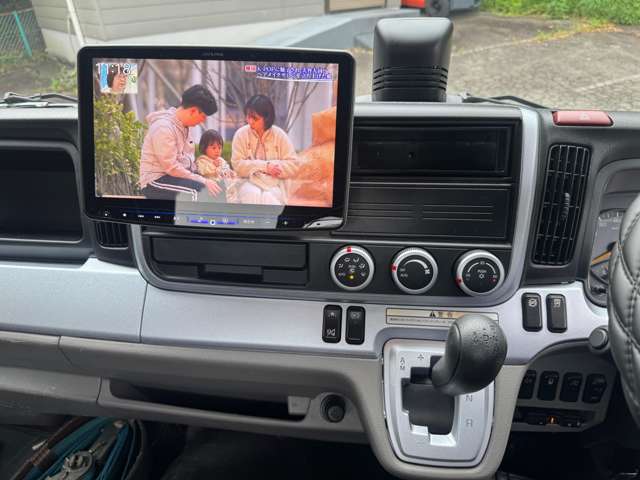 Mitsubishi Fuso Canter 8