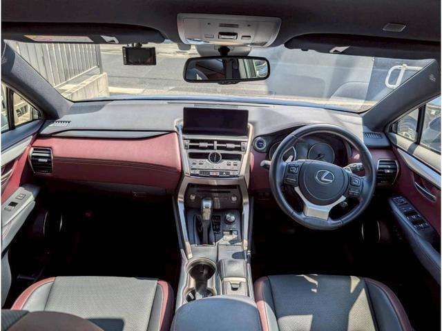 Lexus NX 3