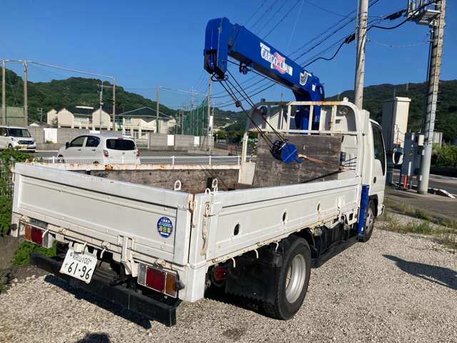Isuzu Elf 3