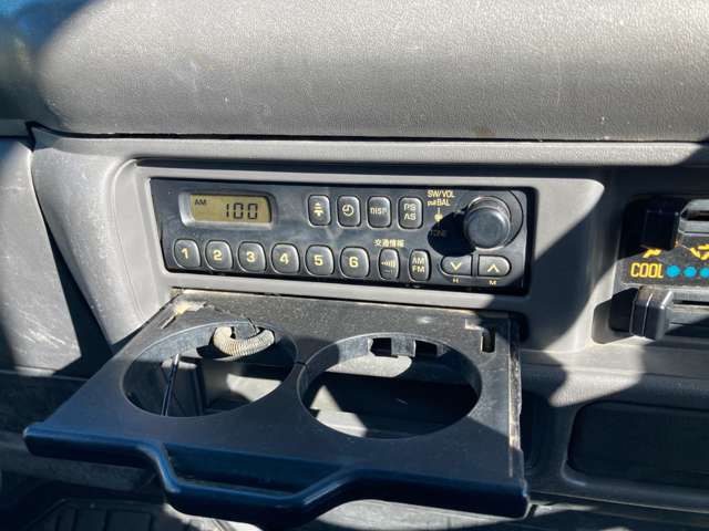 Isuzu Elf 8