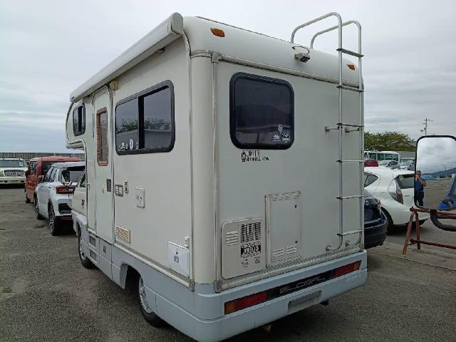 Toyota Light Ace Truck 2