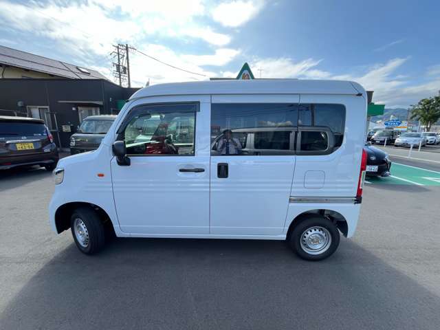 Honda N-VAN 8