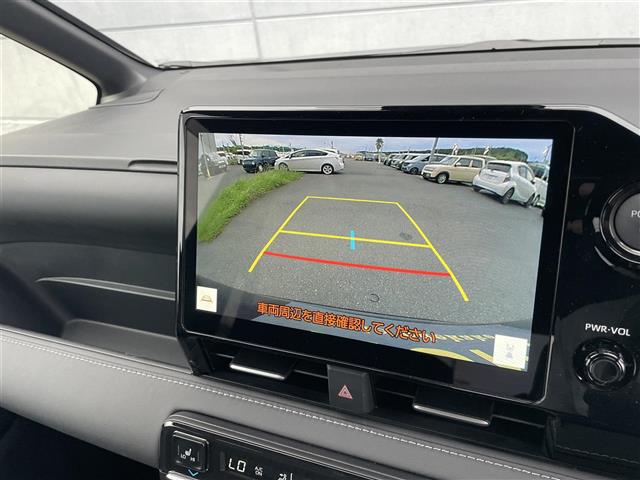 Toyota Noah 5