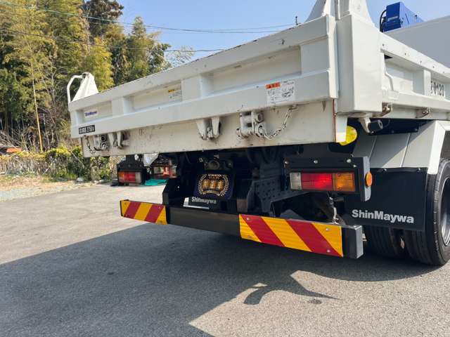 Mitsubishi Fuso Canter 8