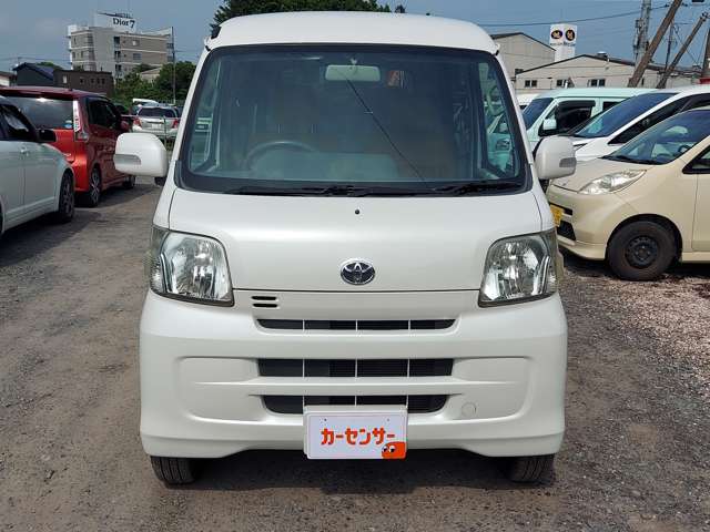 Daihatsu Hijet Deck Van 4