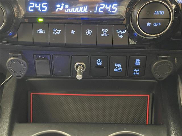 Toyota Hilux 10