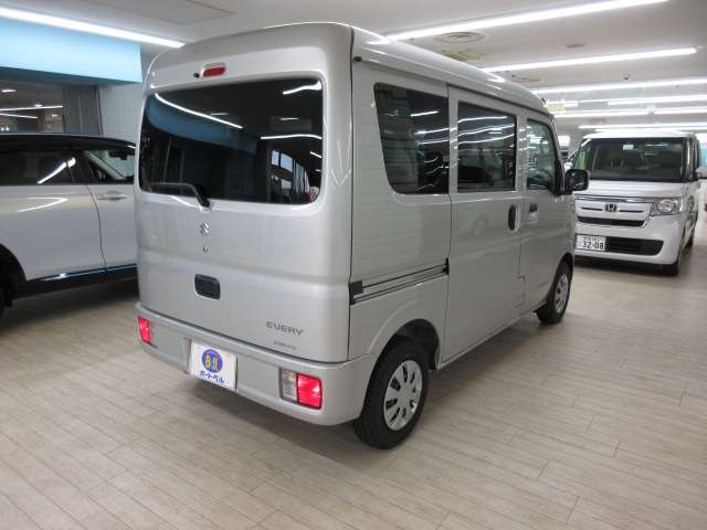 Suzuki Every 3