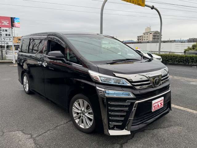 Toyota Vellfire 6