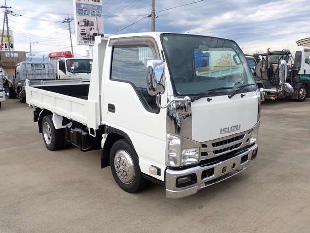 Isuzu Elf 3