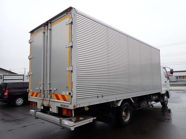 Mitsubishi Fuso Fighter 7