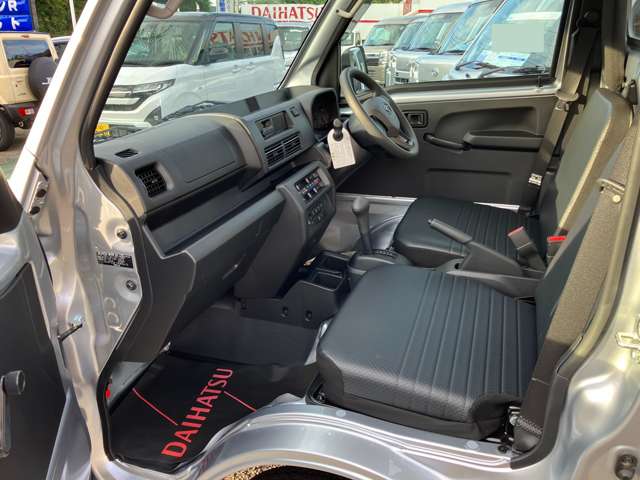 Daihatsu Hijet Truck 11