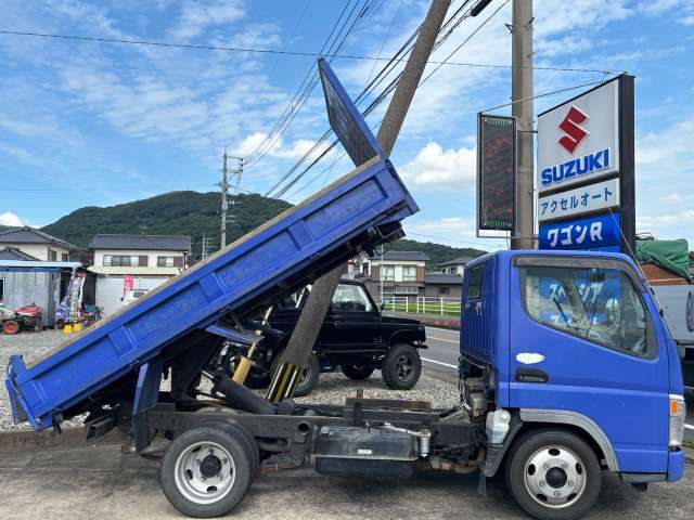 Mitsubishi Fuso Canter 3