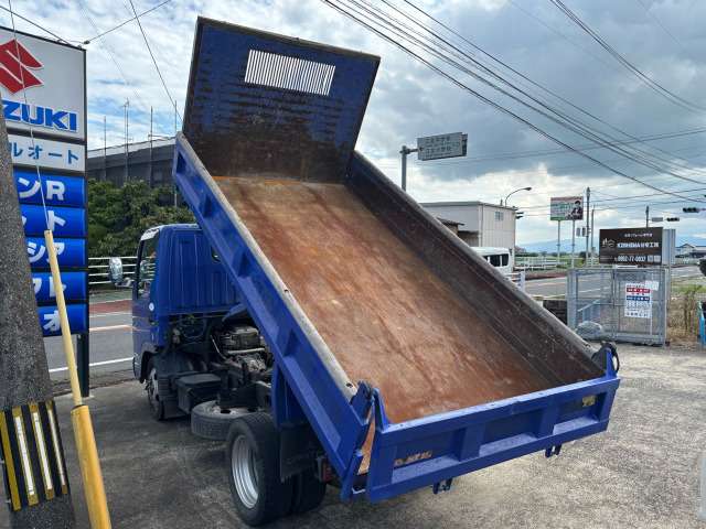 Mitsubishi Fuso Canter 5