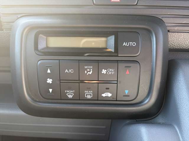 Honda N-VAN 4