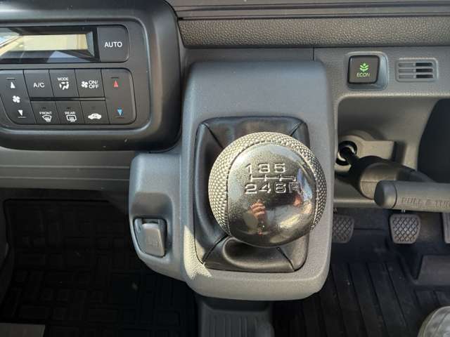 Honda N-VAN 5