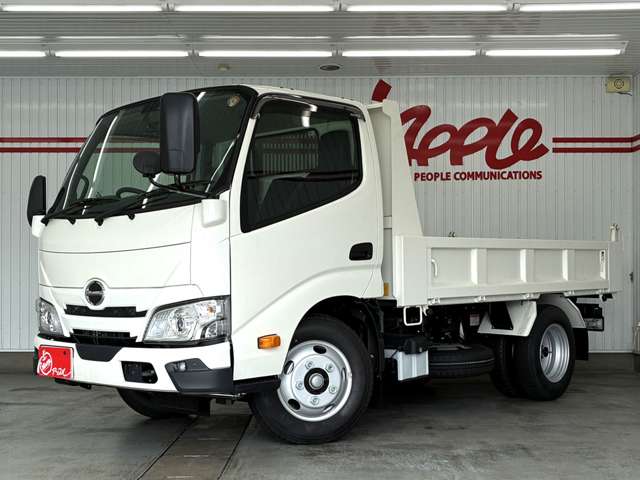 Hino Dutro 2