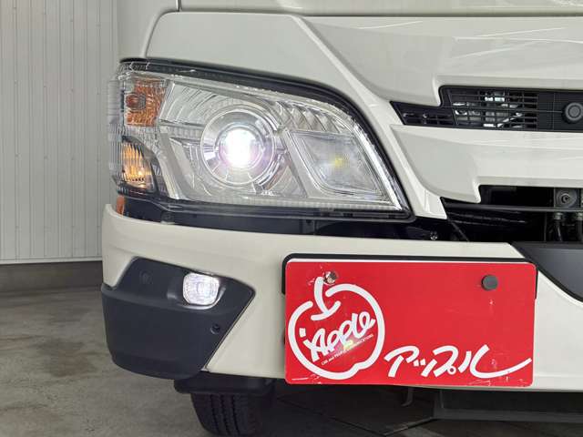 Hino Dutro 6