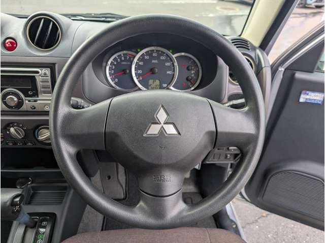 Mitsubishi Pajero Mini 8