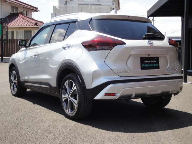 Nissan Kicks 3