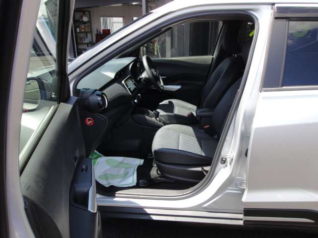 Nissan Kicks 9