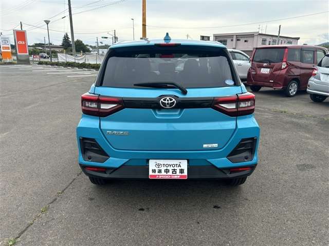 Toyota Raize 6