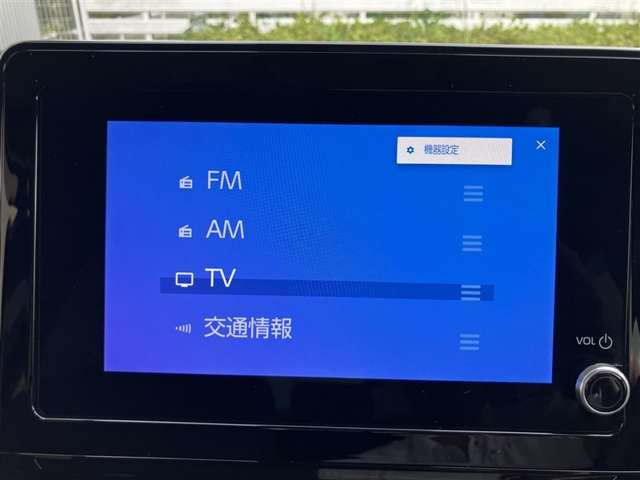 Toyota Sienta 3