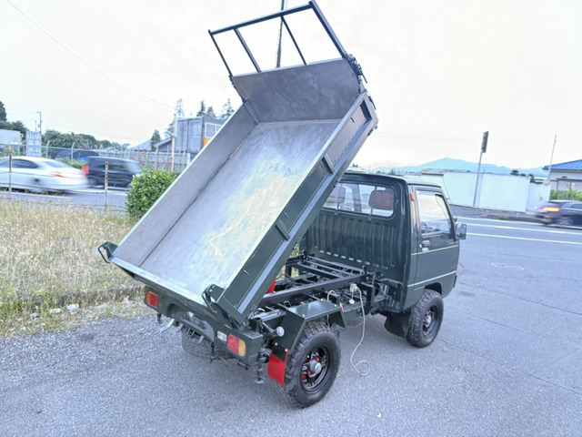 Mitsubishi Minicab Truck 3