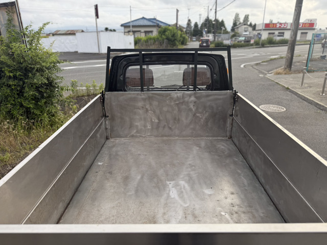 Mitsubishi Minicab Truck 6