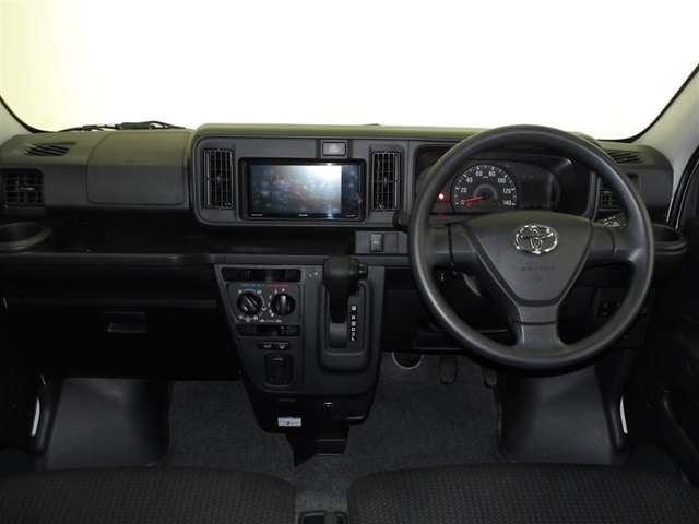 Toyota Pixis Van 8