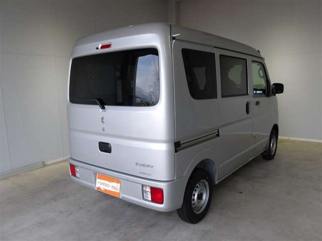 Suzuki Every 5
