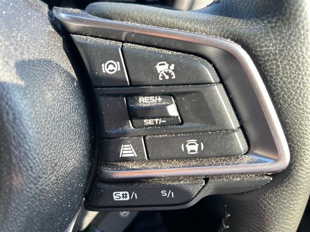Subaru Legacy Outback 9
